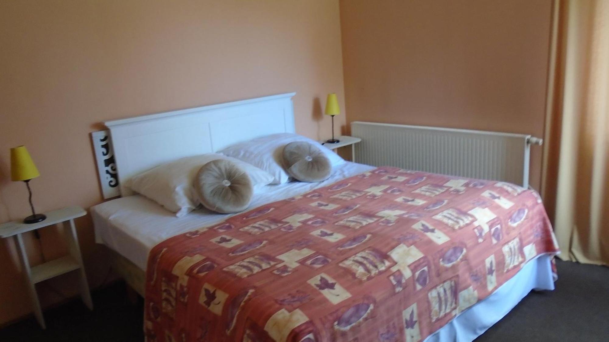 Hotel Getliin Saku Екстер'єр фото