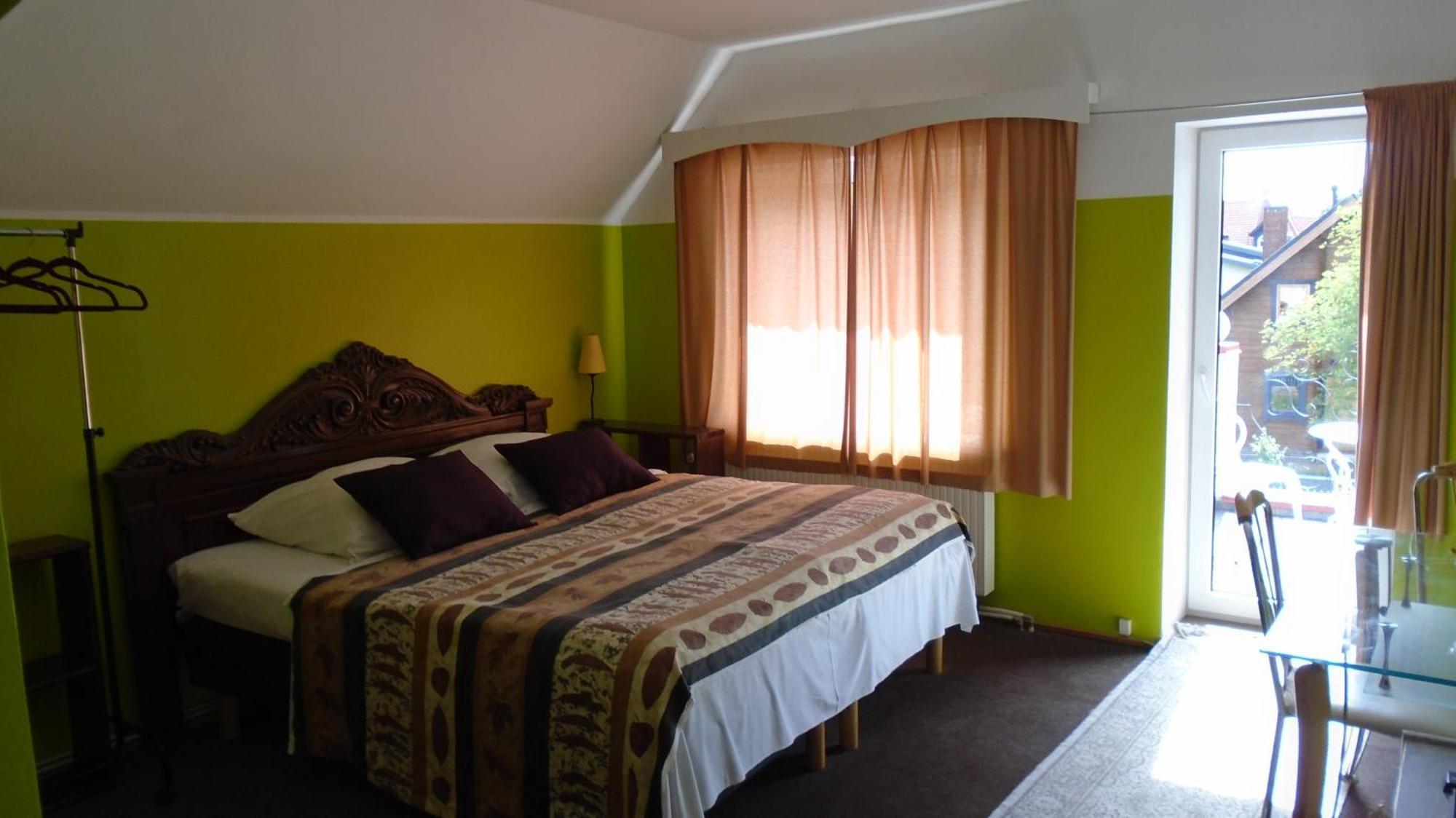 Hotel Getliin Saku Екстер'єр фото