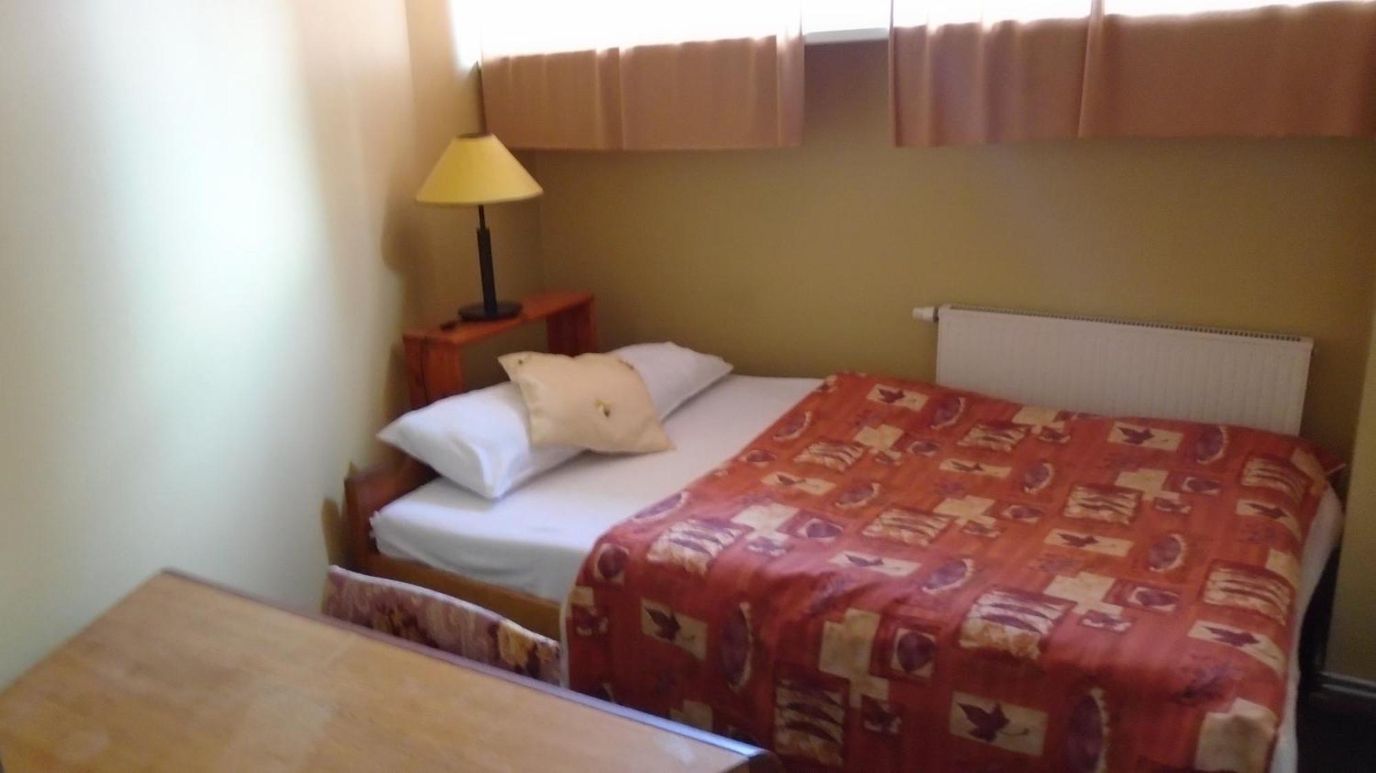 Hotel Getliin Saku Екстер'єр фото