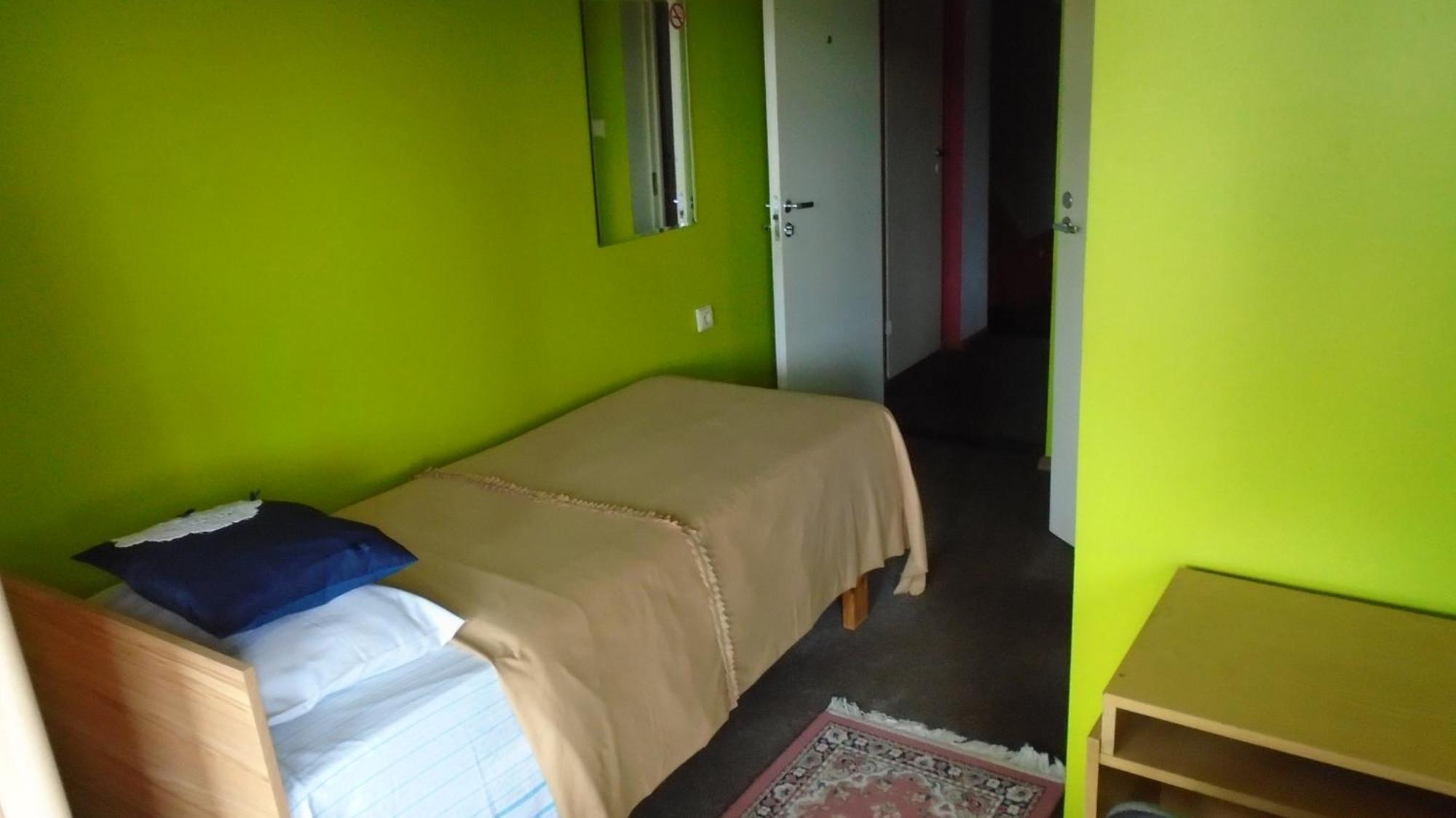 Hotel Getliin Saku Екстер'єр фото