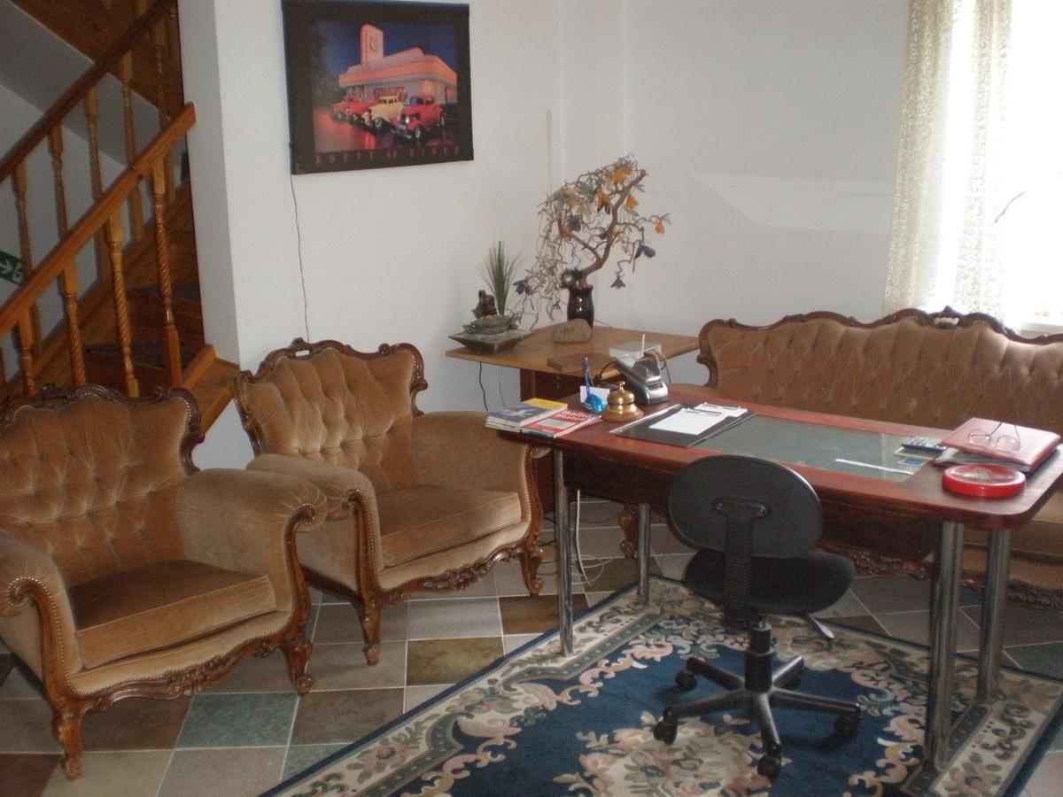 Hotel Getliin Saku Екстер'єр фото