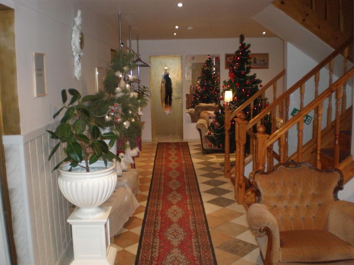 Hotel Getliin Saku Екстер'єр фото