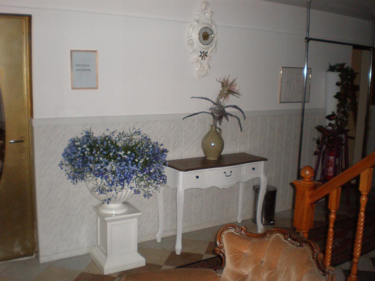 Hotel Getliin Saku Екстер'єр фото